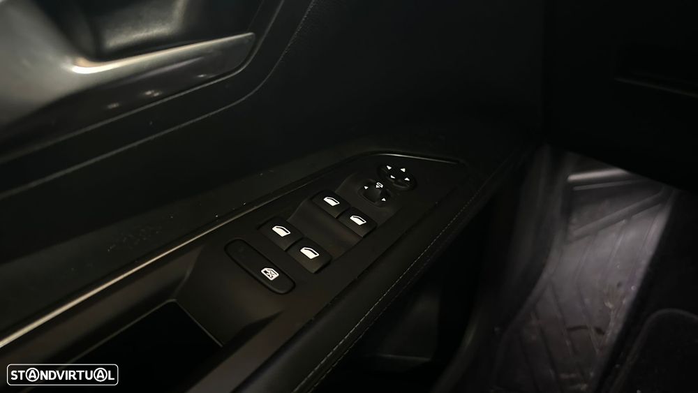 Peugeot 3008 PureTech 130 Stop & Start GPF EAT8 Allure Pack - 15