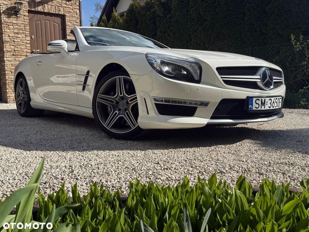 Mercedes-Benz SL 63 AMG - 10