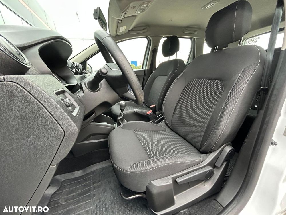 Dacia Duster 1.5 Blue dCi 4WD Comfort - 14