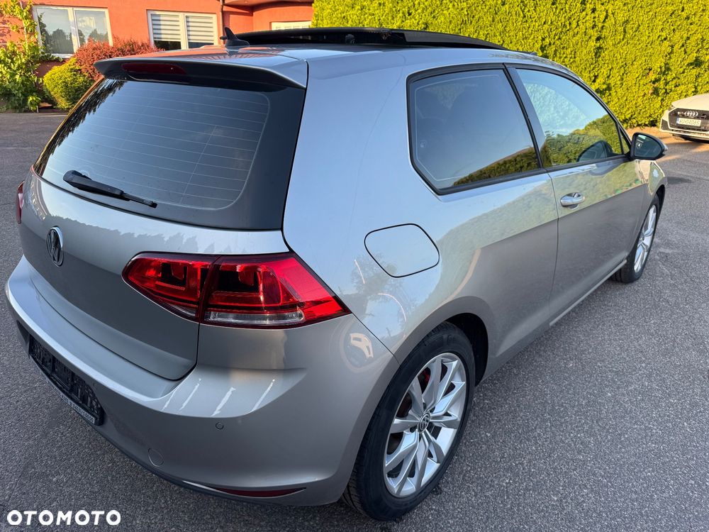 Volkswagen Golf 1.4 TSI ACT BlueMotion Technology DSG Highline - 24