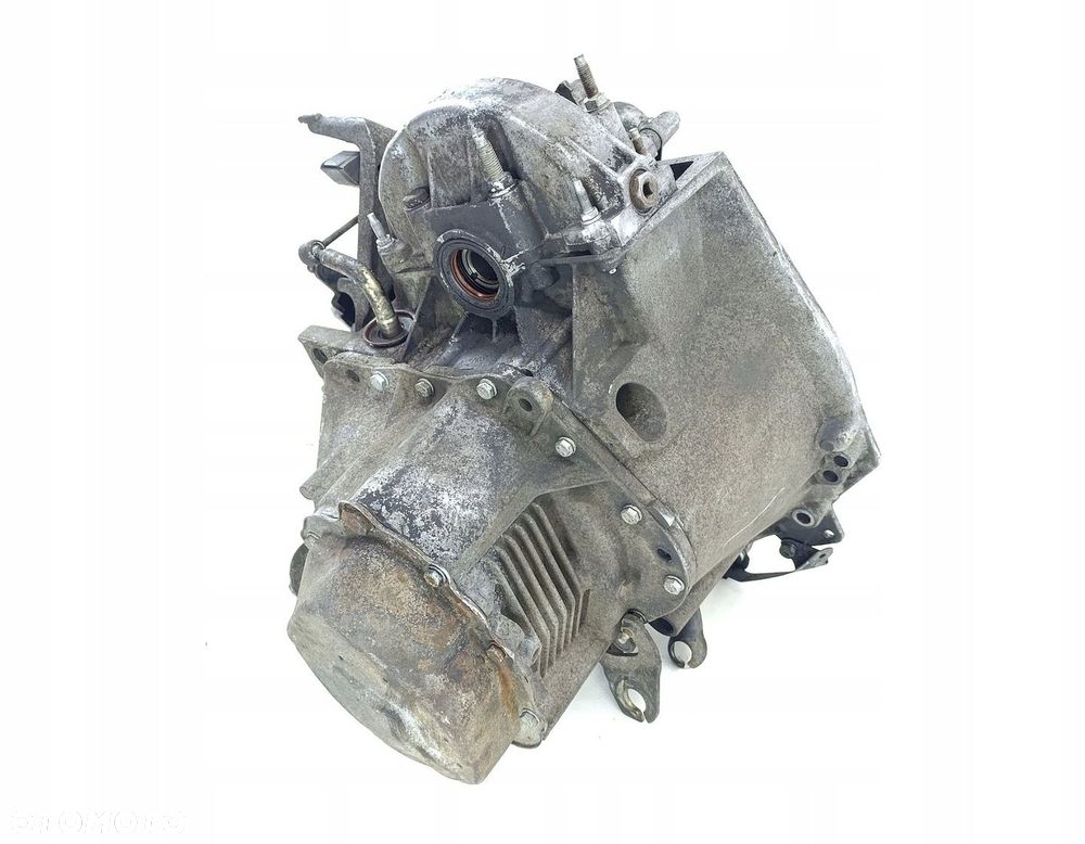 SKRZYNIA BIEGÓW MANUALNA CITROEN XSARA PICASSO 1,6 HDI 20DL66 2GN2 - 6