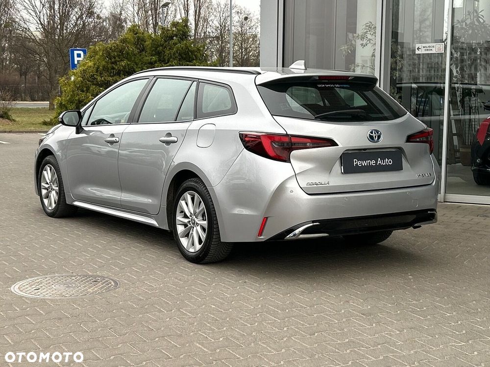 Toyota Corolla 1.8 Hybrid Comfort - 3