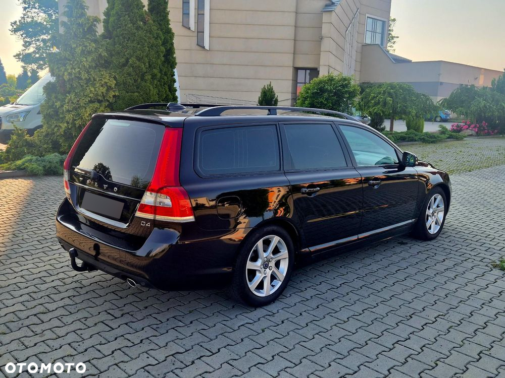 Volvo V70 D4 Geartronic Summum - 8