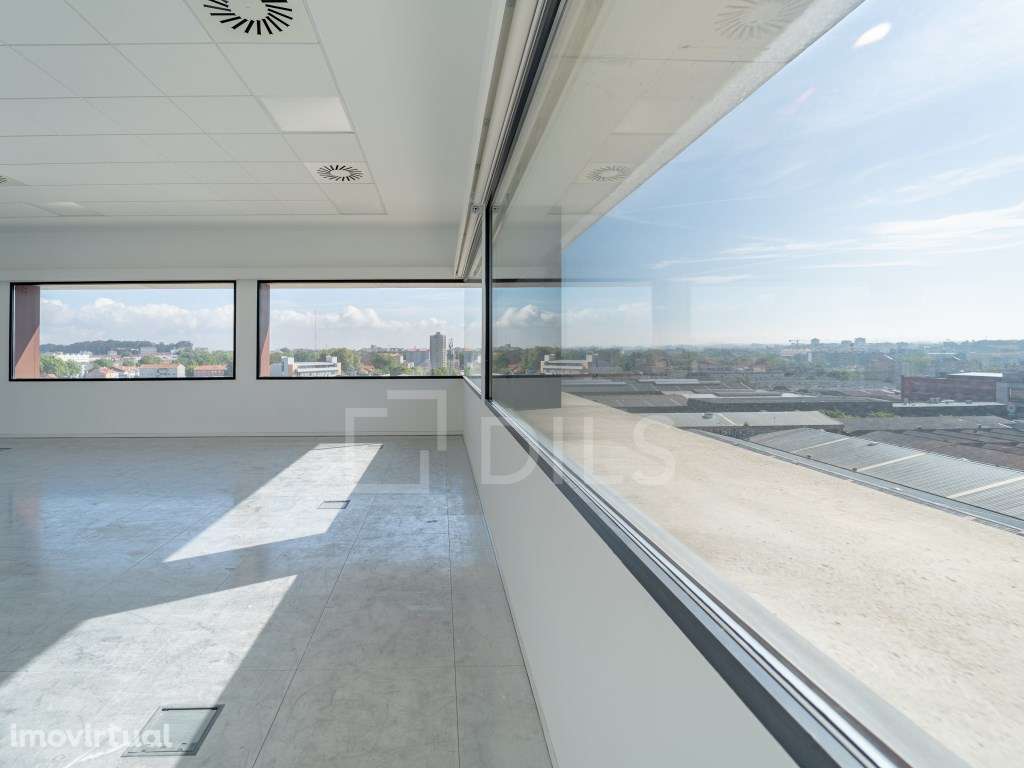 Escritório para arrendar - António Nicolau d'Almeida, no Porto - Grande imagem: 2/31