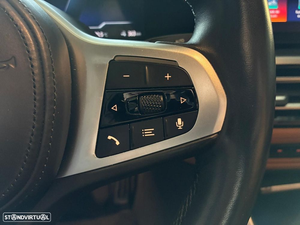 BMW i4 eDrive40 Pack Desportivo M - 42