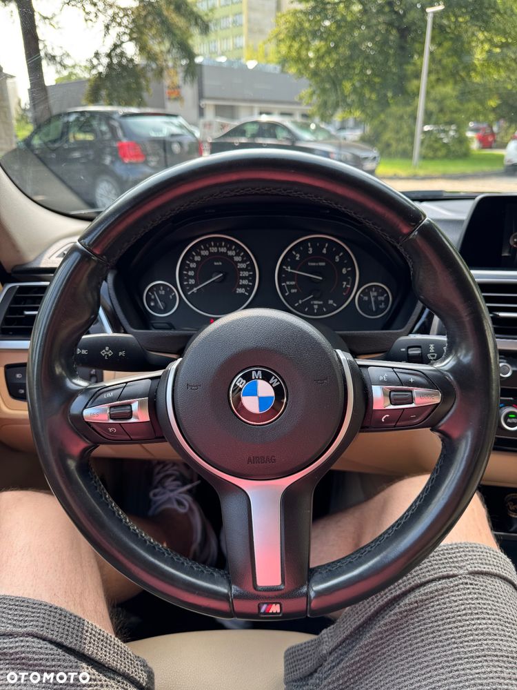 BMW Seria 3 318i - 14