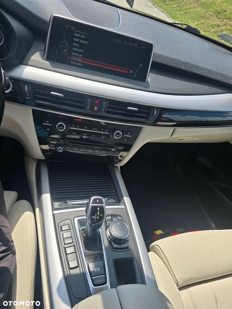 BMW X5 xDrive25d - 15