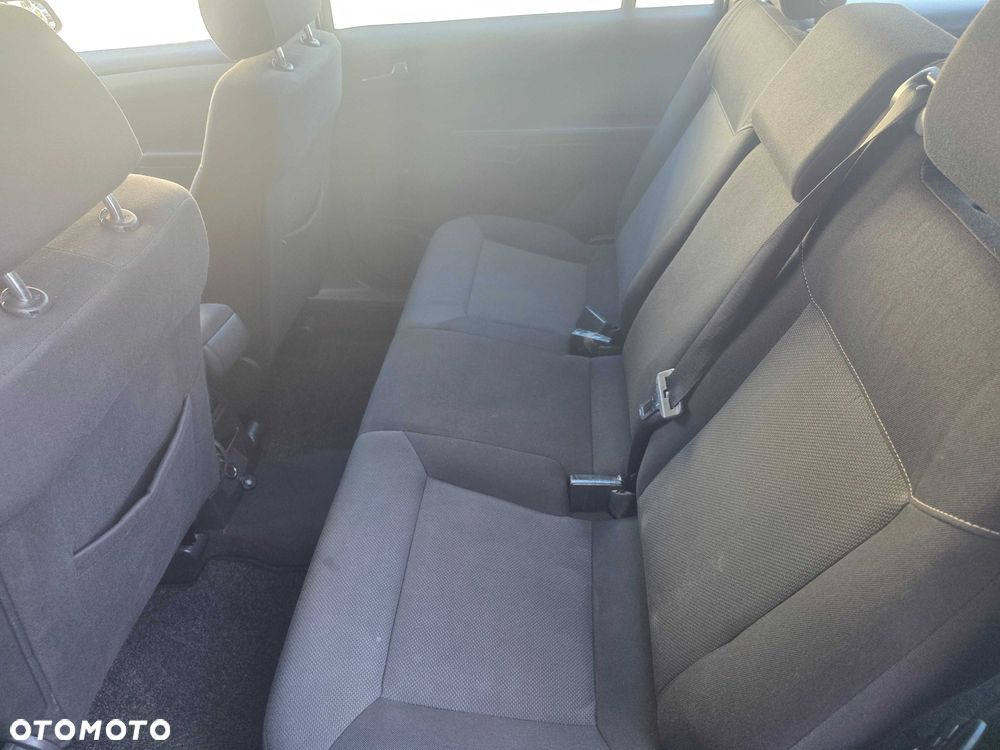 Opel Zafira - 6