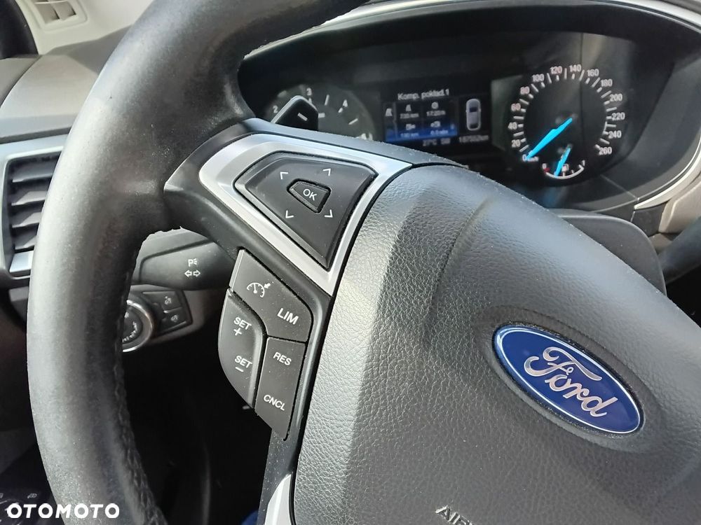 Ford Mondeo - 24