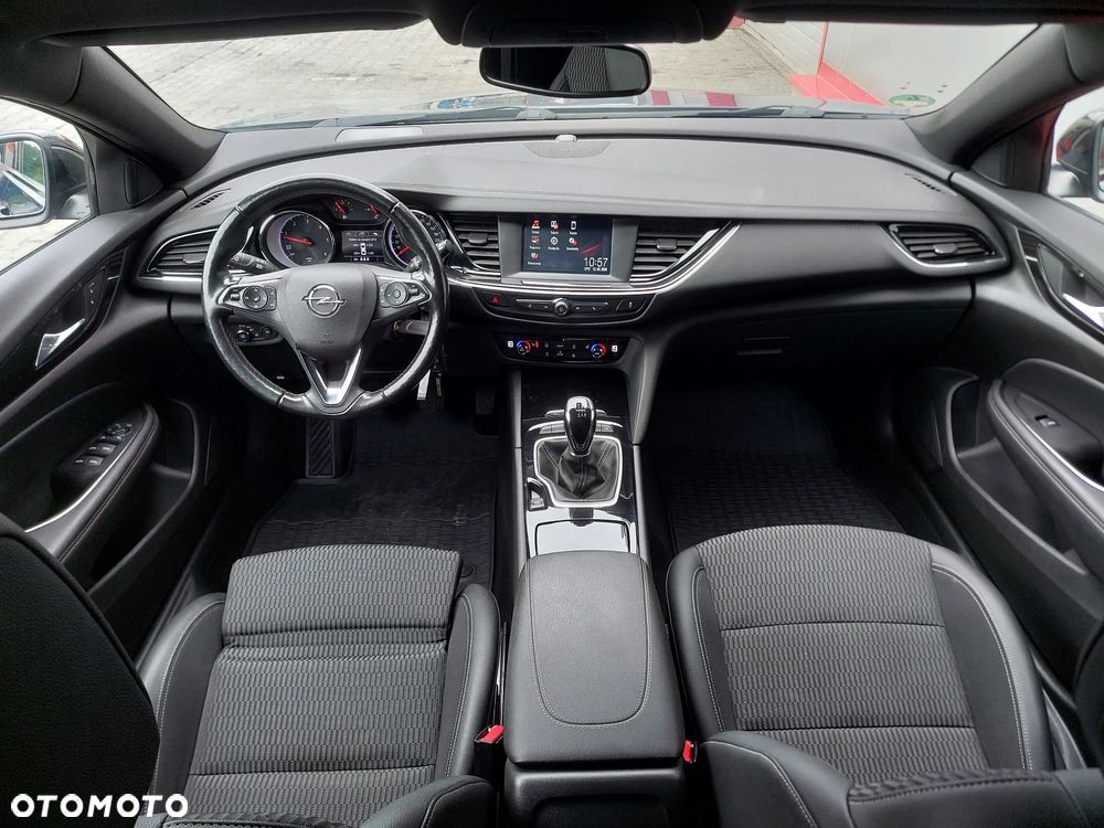 Opel Insignia - 19