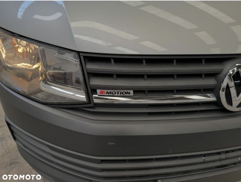 Volkswagen Transporter - 16
