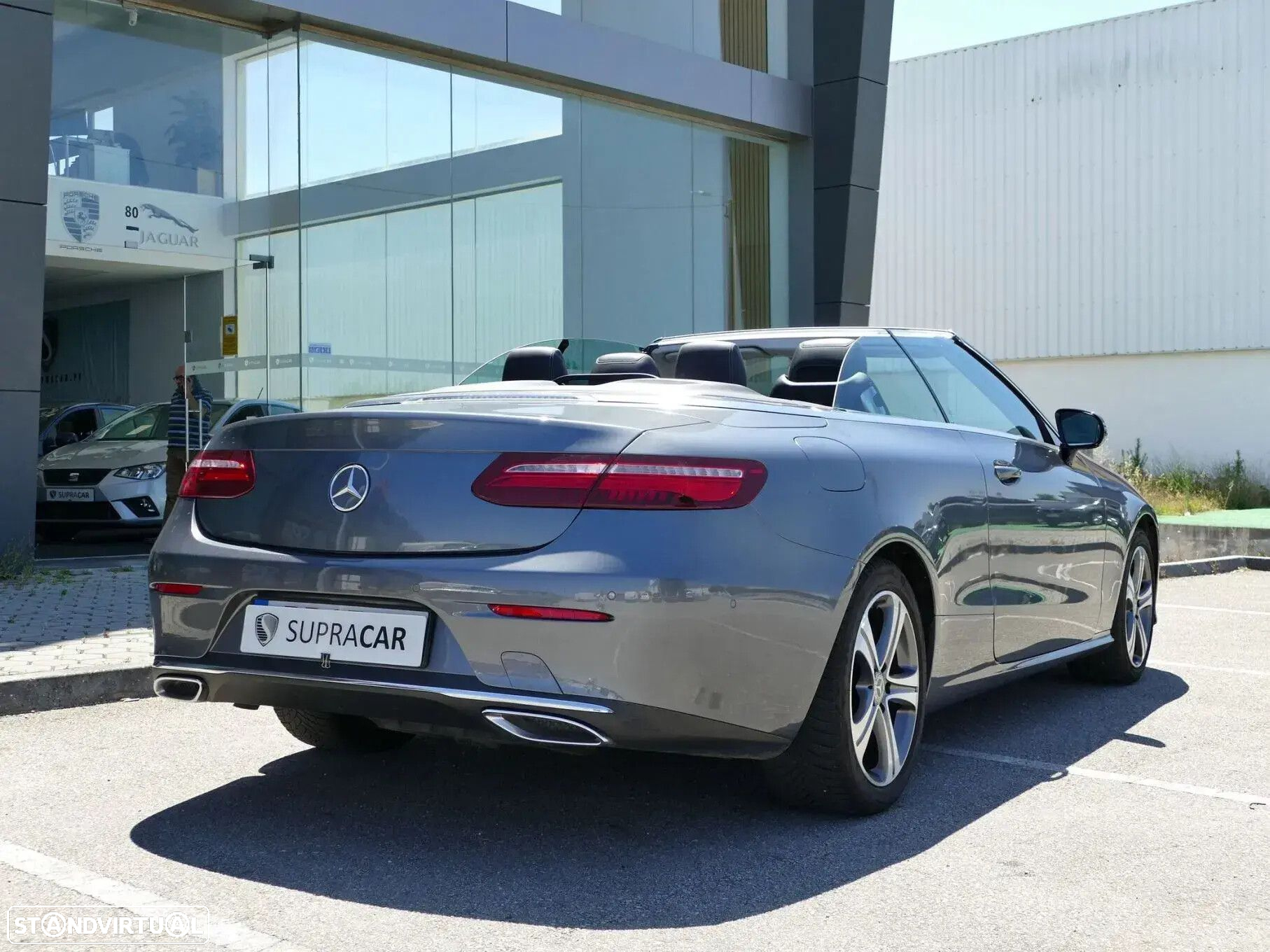 Mercedes-Benz E 200 Aut. - 12