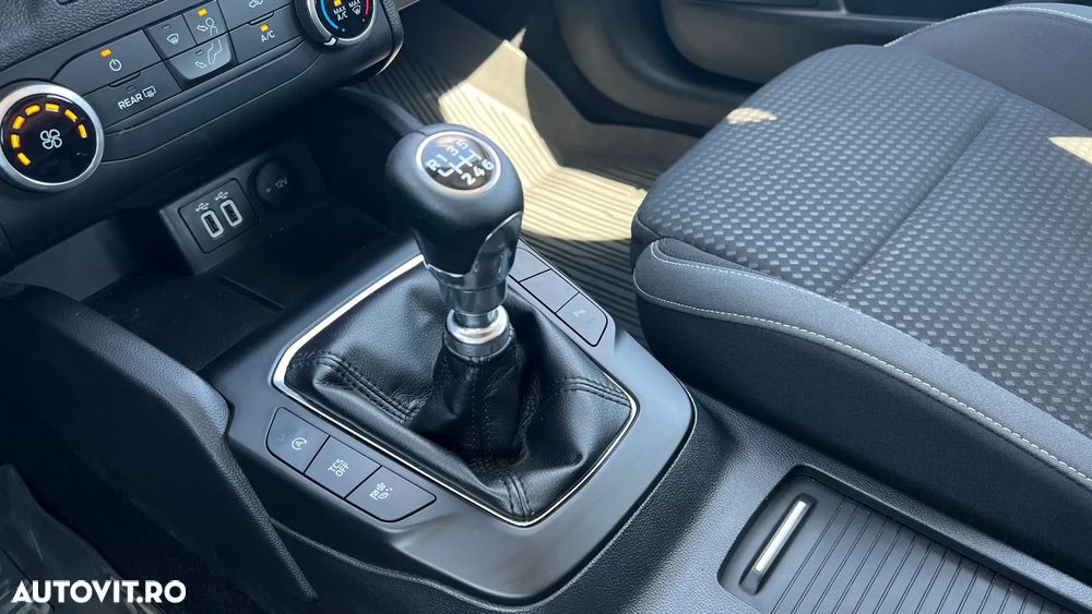 Ford Focus 1.5 EcoBlue Start-Stopp-System TREND - 11
