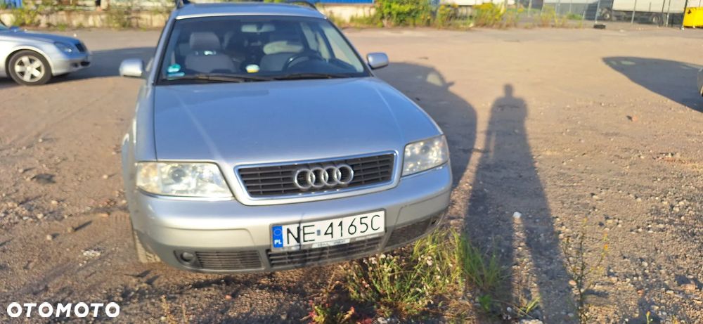 Audi A6 Avant 2.4 - 5