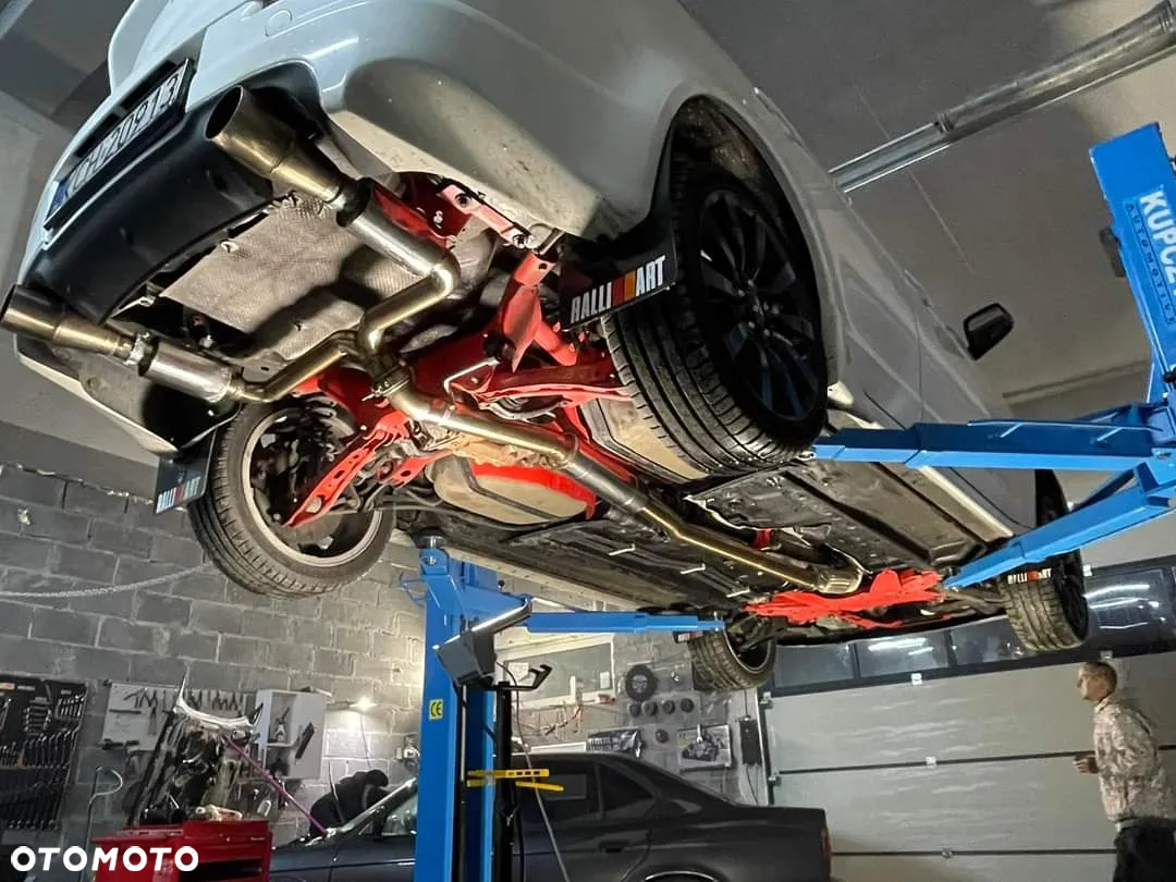 Mitsubishi Lancer 2.0 Ralliart MR - 22
