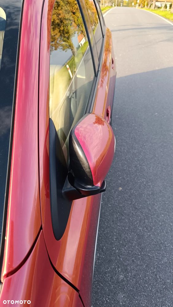 Mitsubishi Outlander - 11