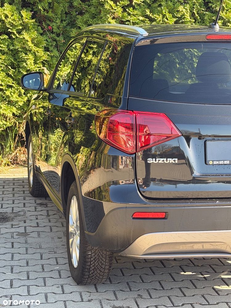 Suzuki Vitara 1.0 Boosterjet Allgrip Comfort - 17