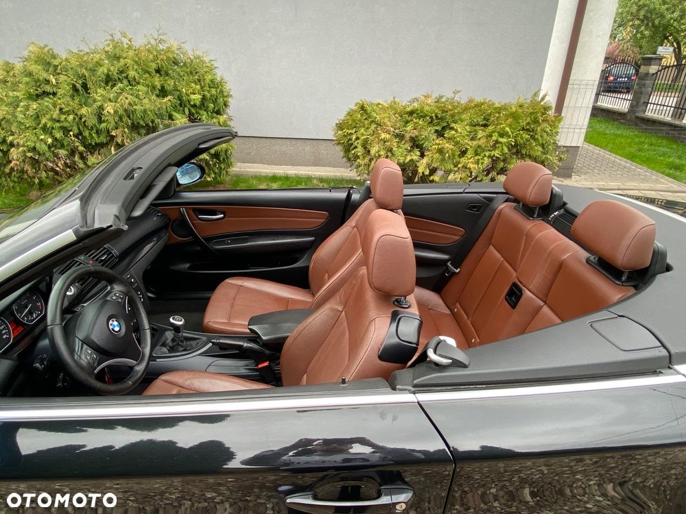 BMW Seria 1 120i - 13