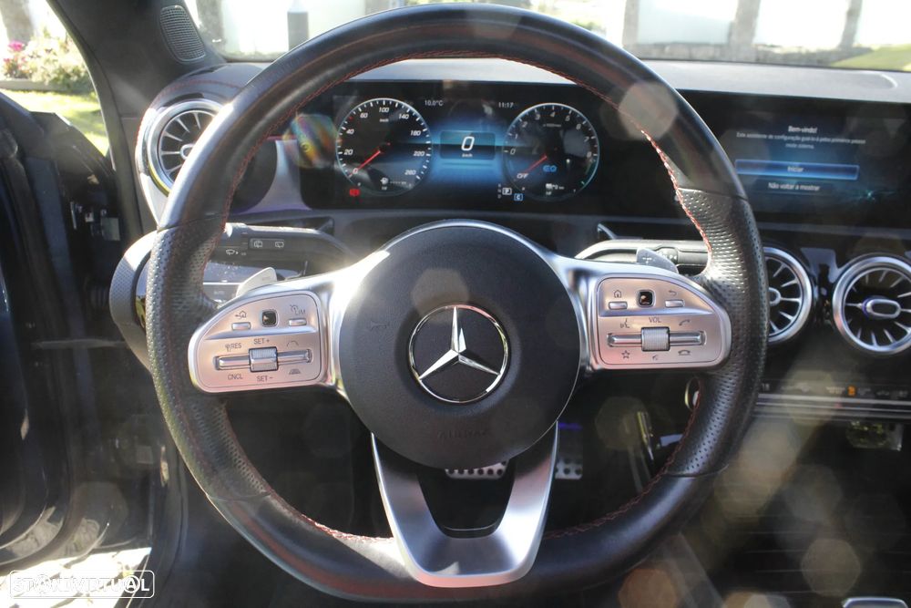 Mercedes-Benz CLA 250 e 8G-DCT AMG Line - 28