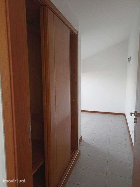 Apartamento T0+1 Glicínias com terraço - Grande imagem: 4/9