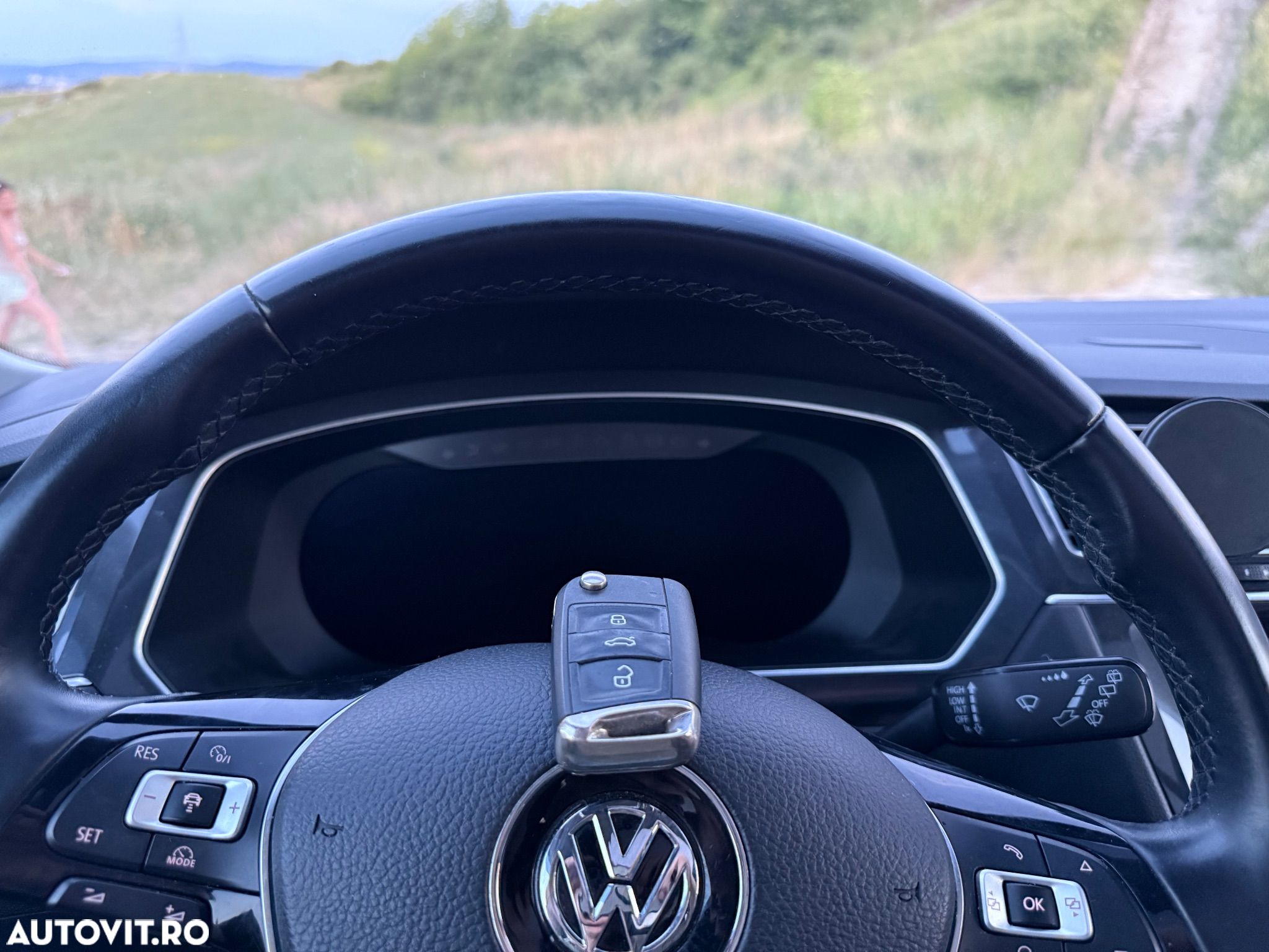 Volkswagen Tiguan 2.0 TDI 4Mot Highline - 23