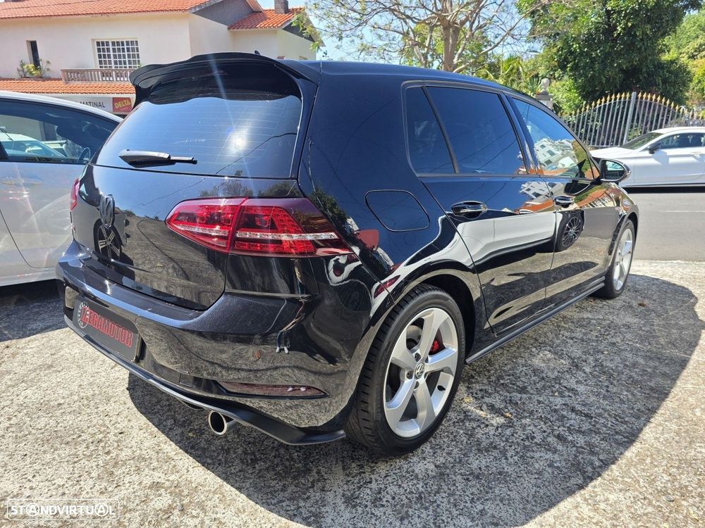 VW Golf 2.0 TSi GTi DSG Performance - 3