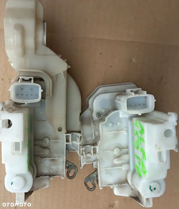 Alfa Romeo 159 zamek drzwi przód przednich prawy    lewy - 2