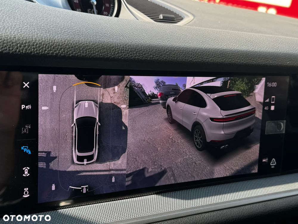 Porsche Cayenne - 34