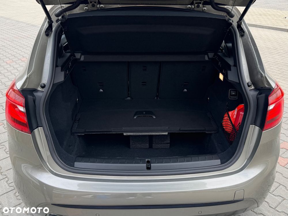 BMW Seria 2 218d xDrive Sport Line sport - 21