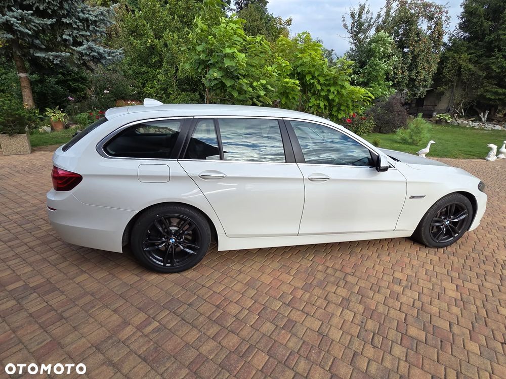 BMW Seria 5 520d Luxury Line - 8