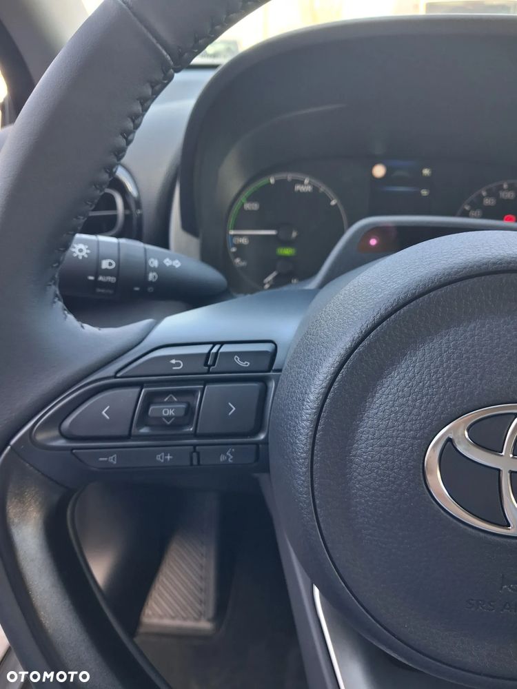 Toyota Yaris Hybrid 1.5 Comfort - 17