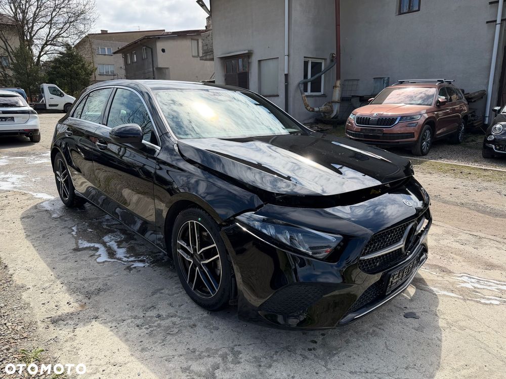 Mercedes-Benz Klasa A 180 7G-DCT Advanced Progressive - 31