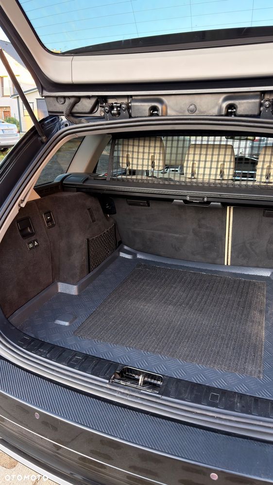 BMW Seria 3 325i - 22