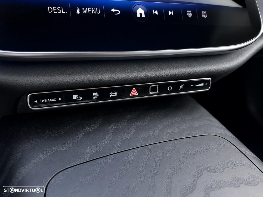 Mercedes-Benz E 300 e Station - 43