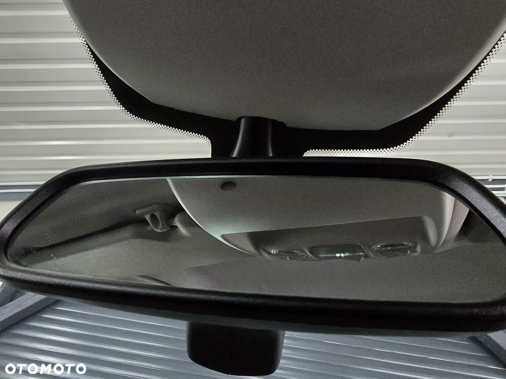 Citroën C4 VTi 120 Style - 37