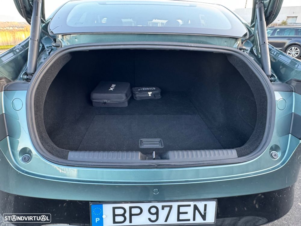 Xpeng P7i 86.2 kWh AWD Performance - 9