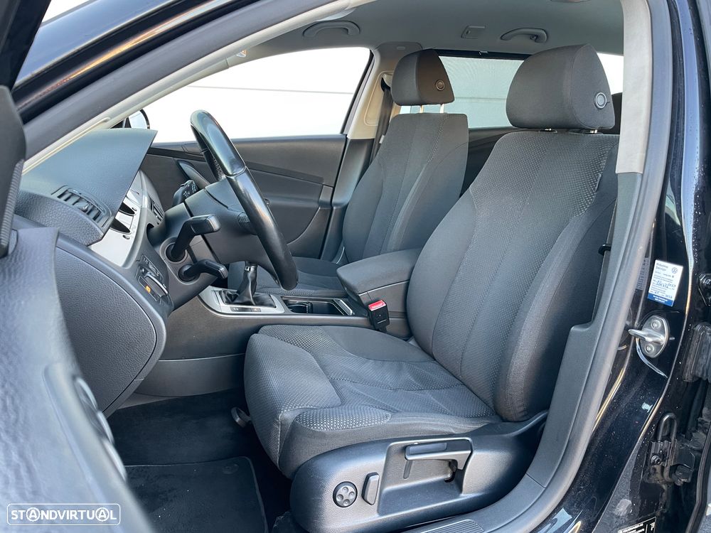 VW Passat 1.6 TDI BlueMotion - 8