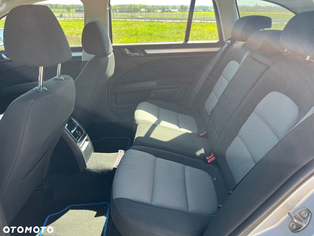 Skoda Superb 1.8 TSI Elegance - 11