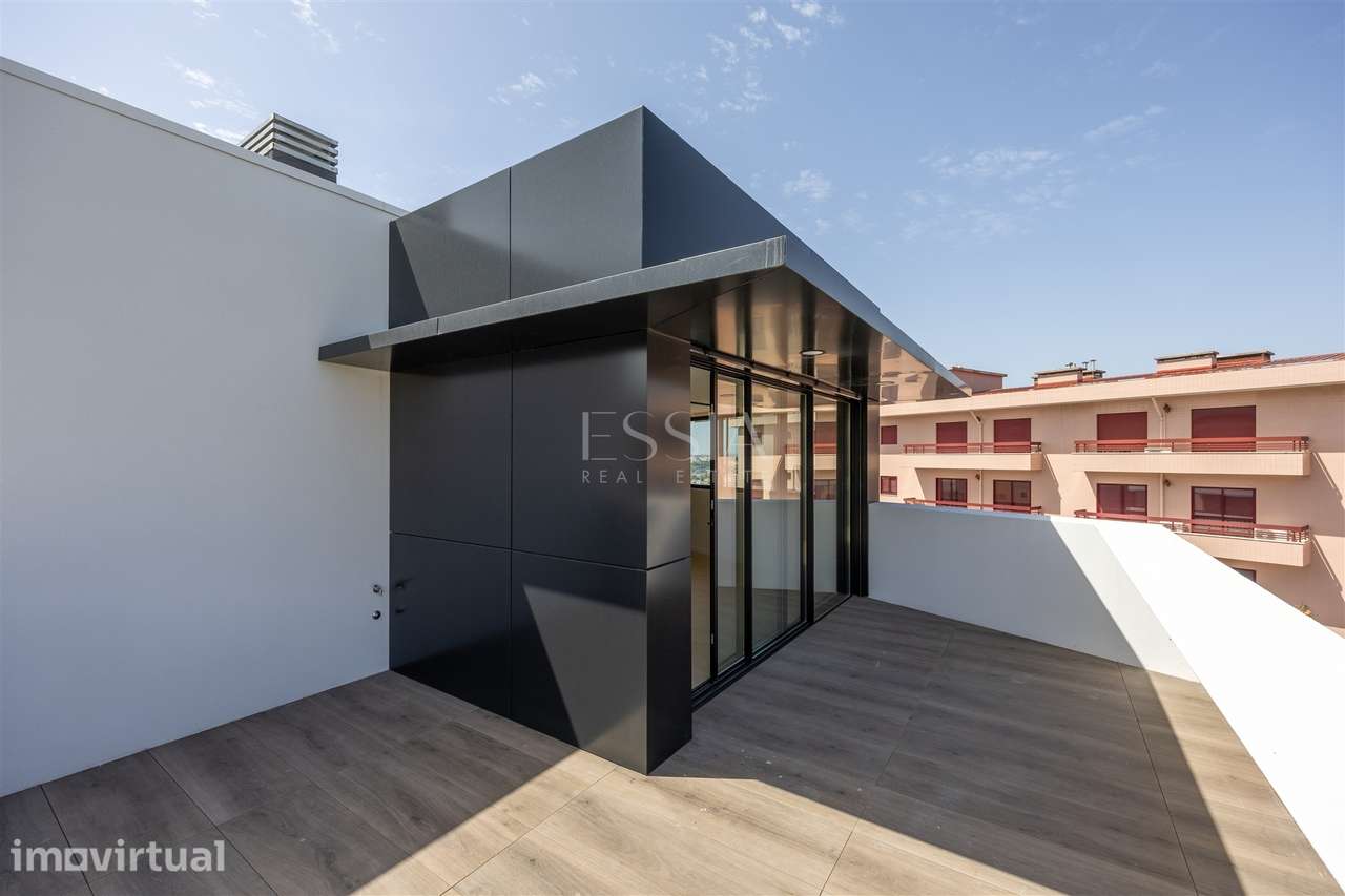 T3 Centro de Gondomar | T3 Varanda e Garagem São Cosme Novo - Grande imagem: 2/25