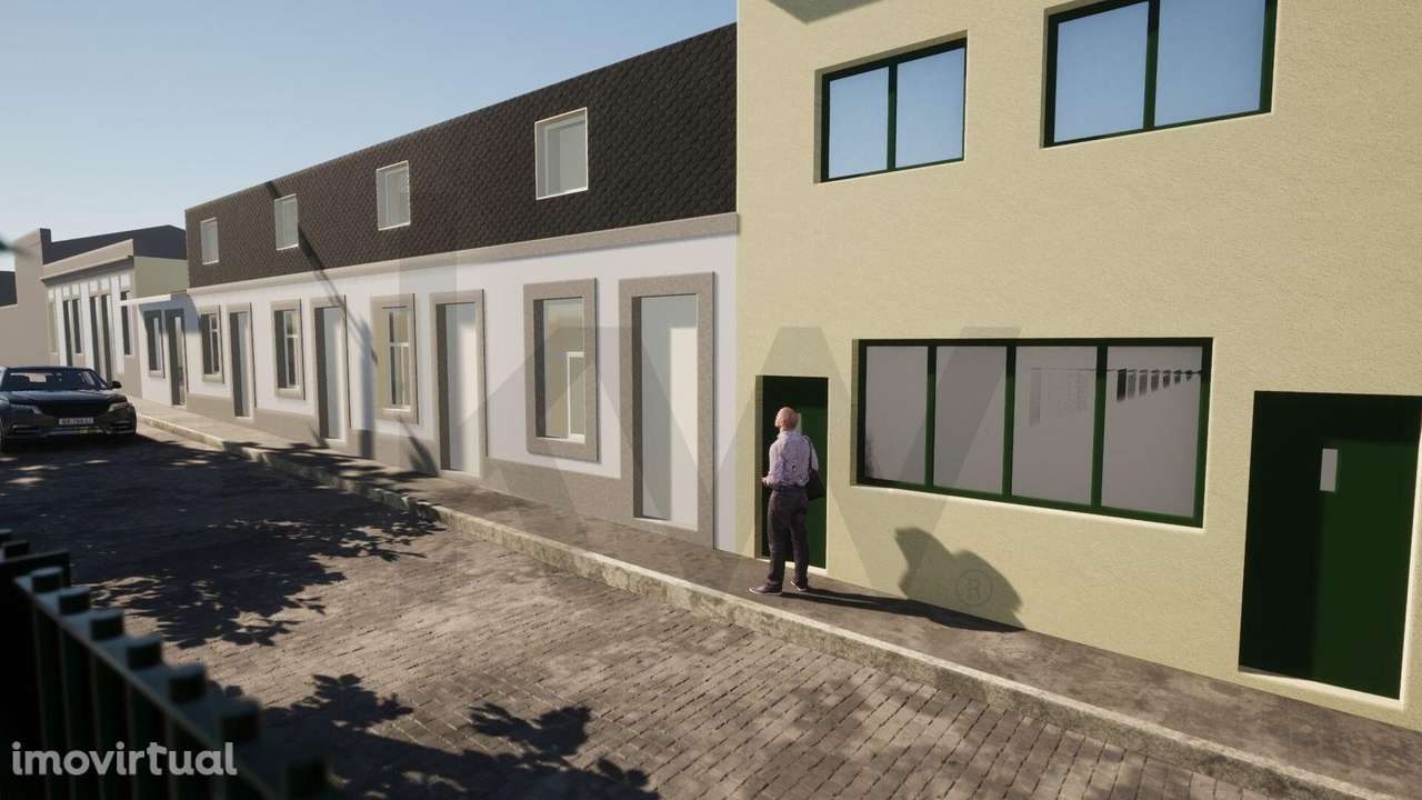 Moradia para reabilitar no centro do Porto – Excelente oportunidade de - Grande imagem: 2/9