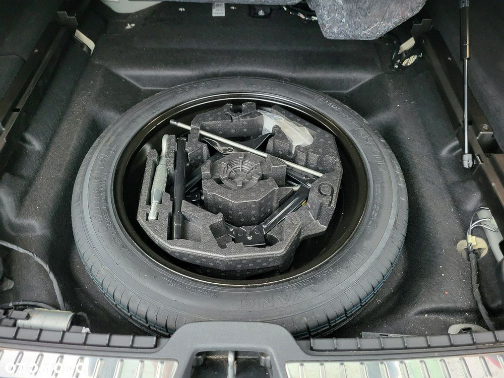 Volvo V90 Cross Country - 38