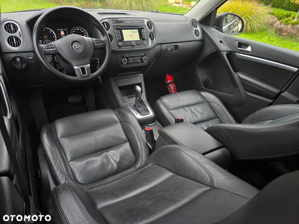 Volkswagen Tiguan 2.0 TDI 4Mot Perfectline R-Style DSG - 29
