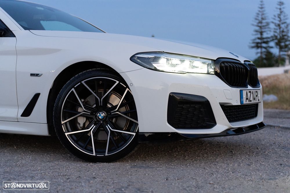 BMW 530 e Pack Desportivo M - 6