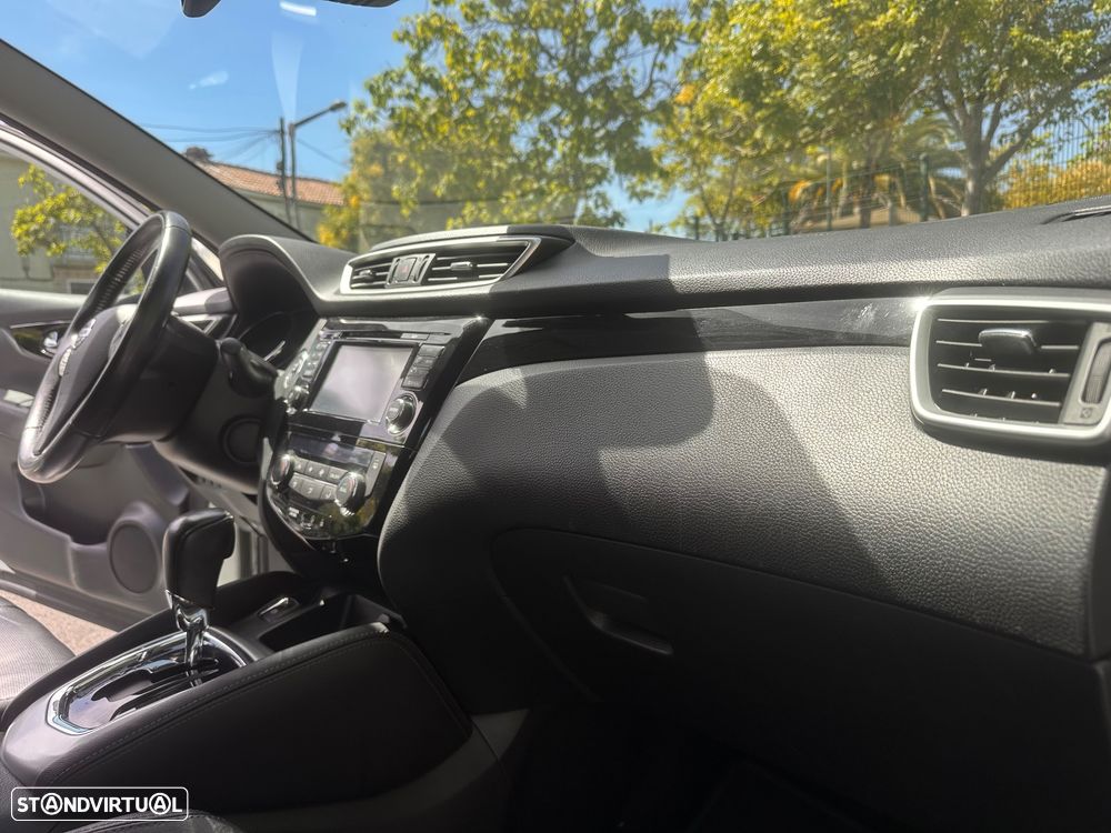Nissan Qashqai 1.6 dCi Tekna Premium Pele Preta Xtronic - 25
