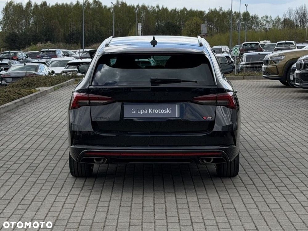 Skoda Octavia 2.0 TSI RS DSG - 5