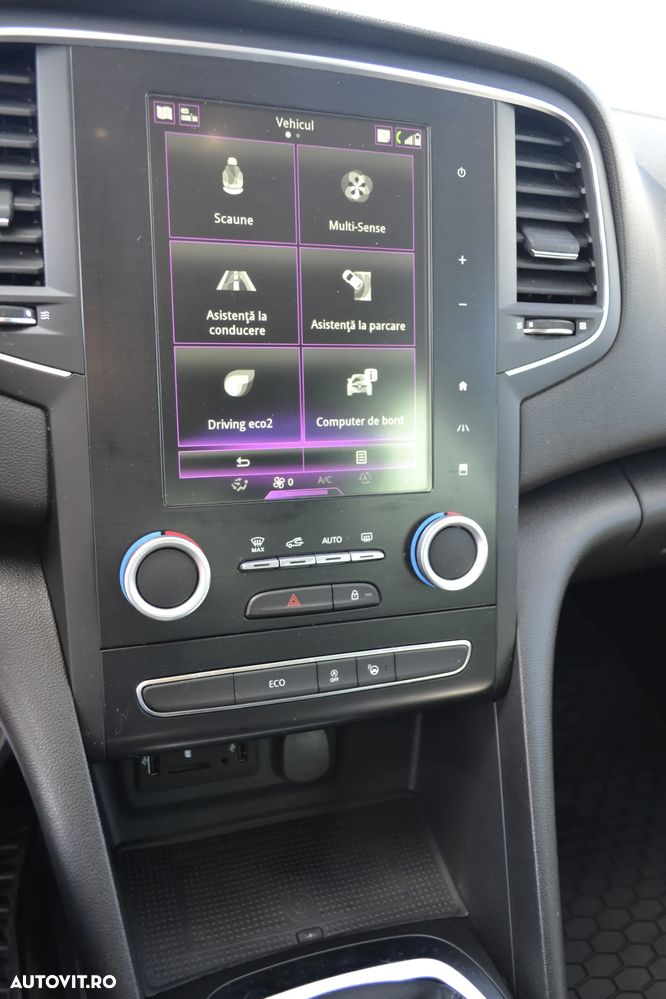 Renault Megane ENERGY dCi 110 Start & Stop Bose Edition - 17