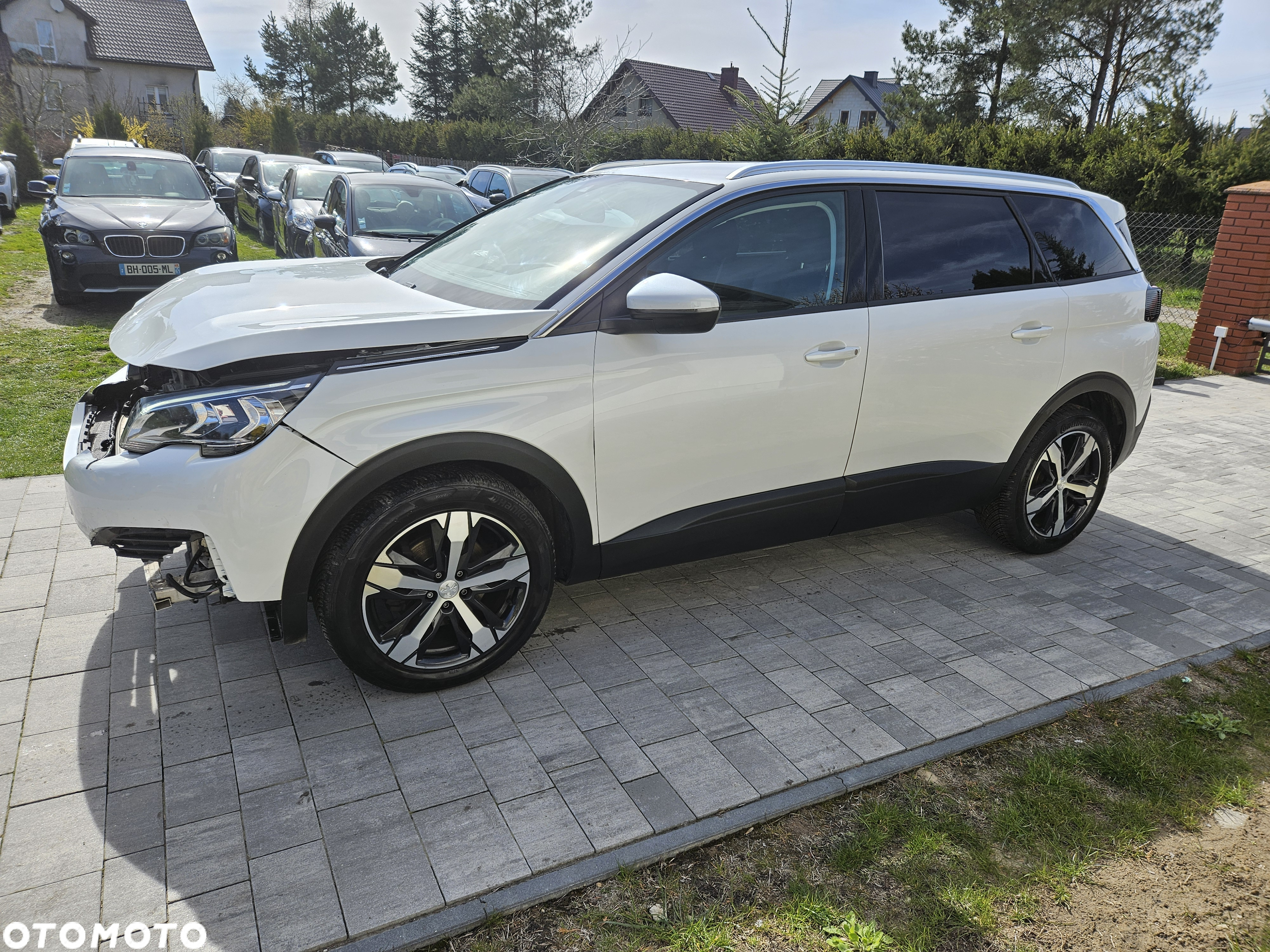 Peugeot 5008 1.5 BlueHDi Active S&S EAT8 - 15