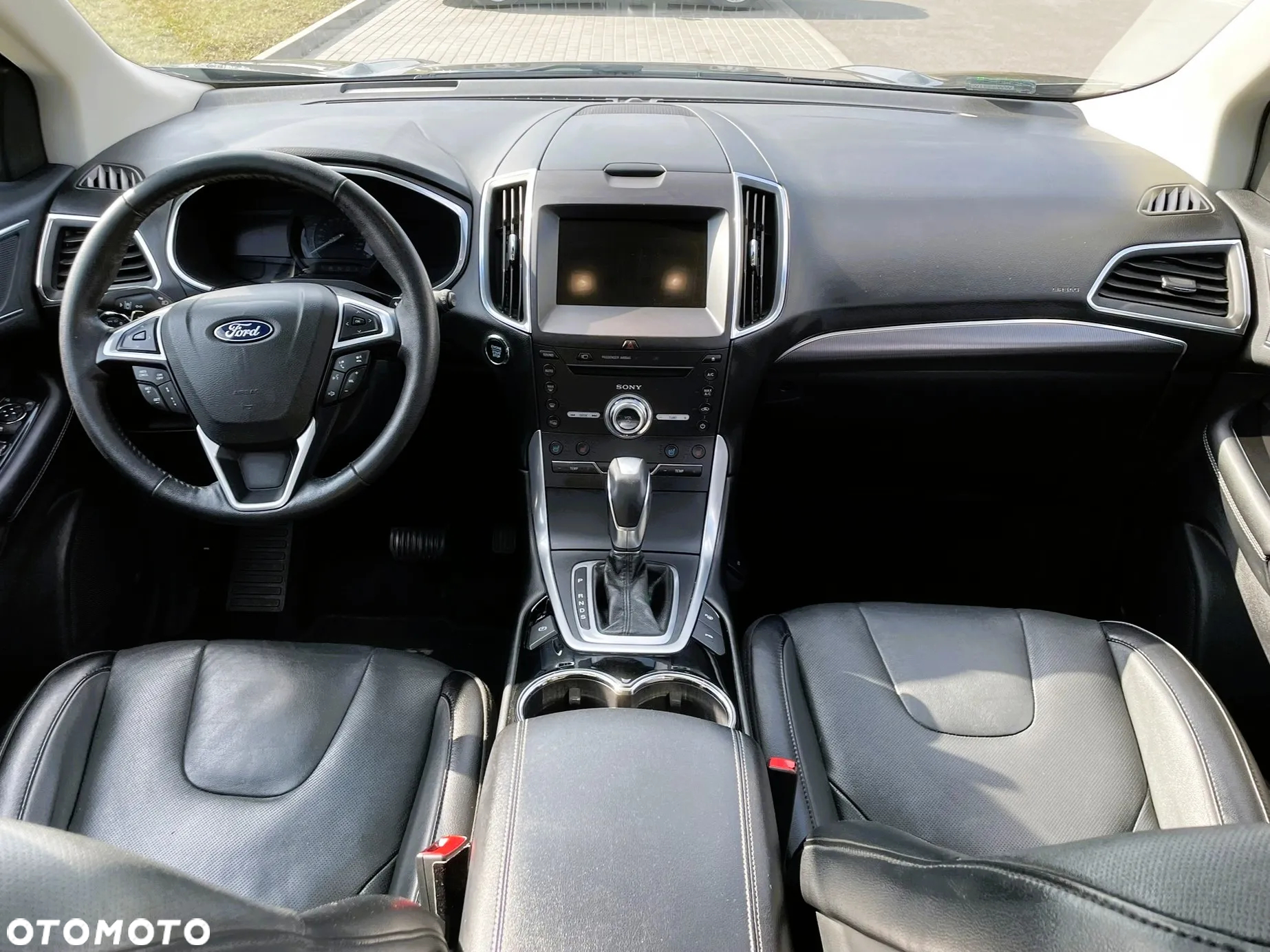 Ford Edge - 10