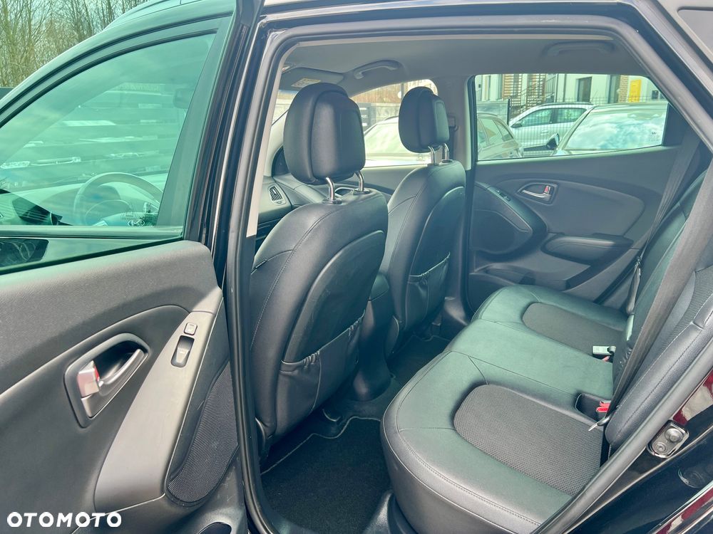 Hyundai ix35 1.6 2WD Fifa World Cup Edition - 20