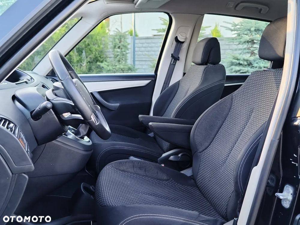 Citroën C4 Picasso 1.6 VTi Impress - 11